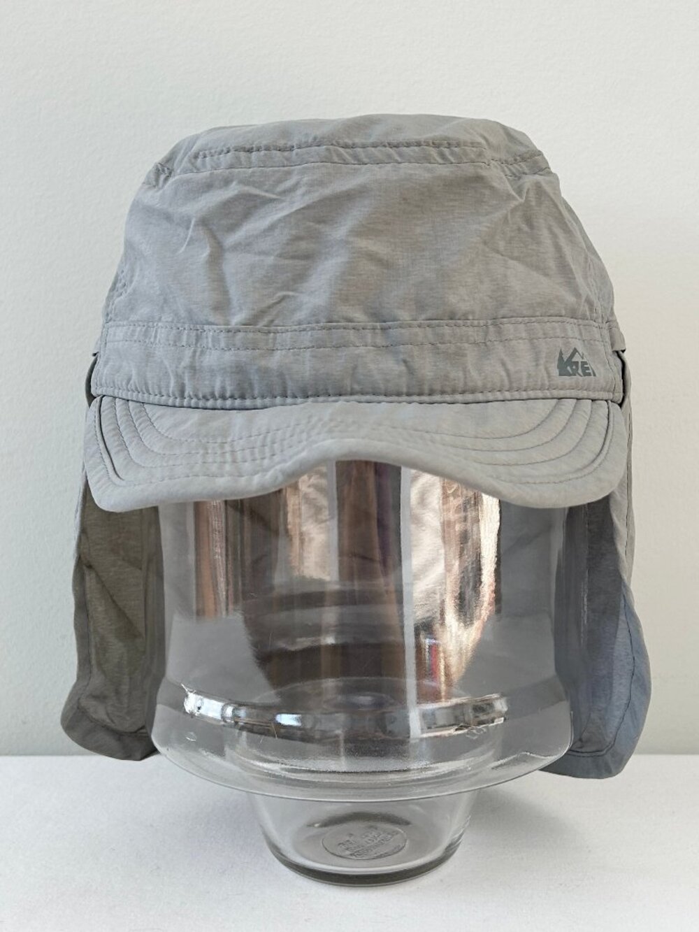 REI Kids Sun Hat Gray Sahara Cadet Sun Cape Neck Guard 7-14 Years Nylon UPF 50+